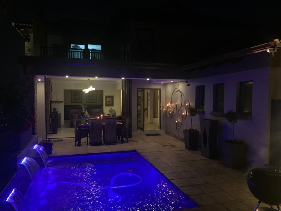 3 Bedroom Property for Sale in Glen Marais Gauteng