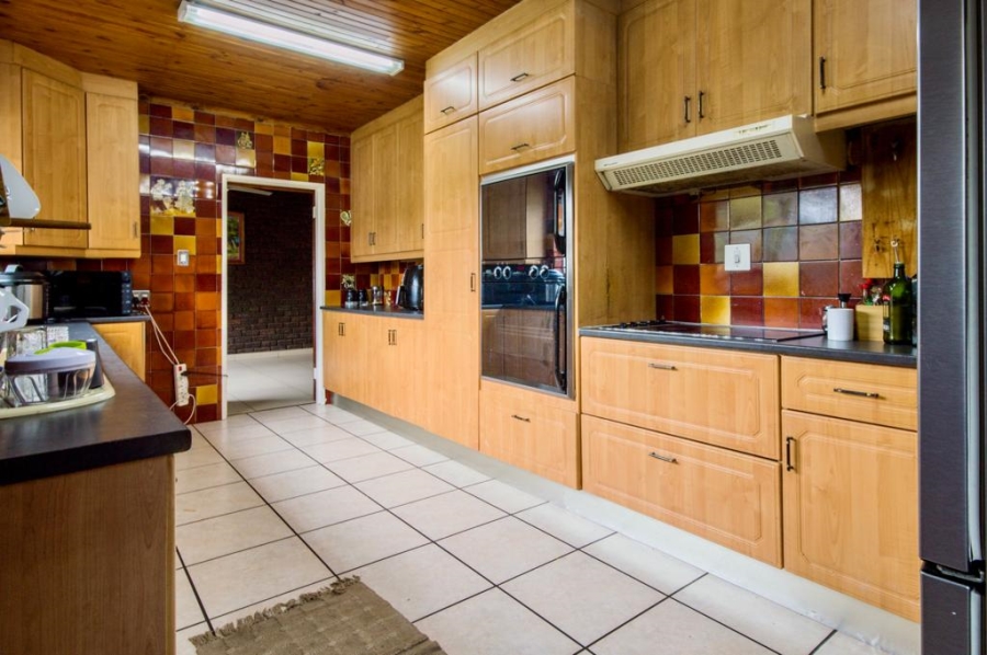 To Let 3 Bedroom Property for Rent in Highway Gardens Gauteng