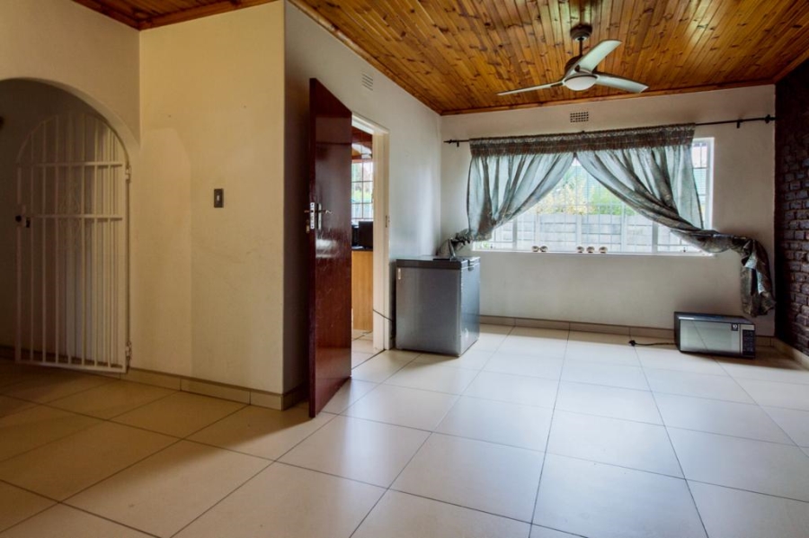 To Let 3 Bedroom Property for Rent in Highway Gardens Gauteng