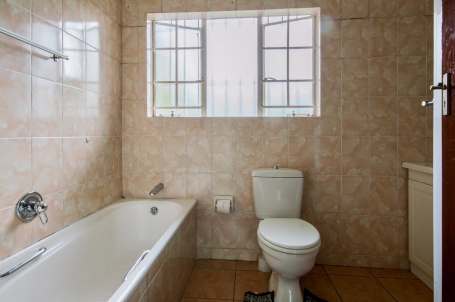 To Let 3 Bedroom Property for Rent in Highway Gardens Gauteng