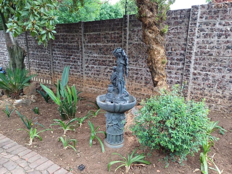 To Let 3 Bedroom Property for Rent in Highway Gardens Gauteng