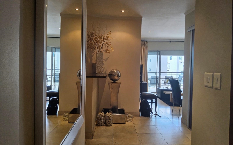 2 Bedroom Property for Sale in Sandhurst Gauteng