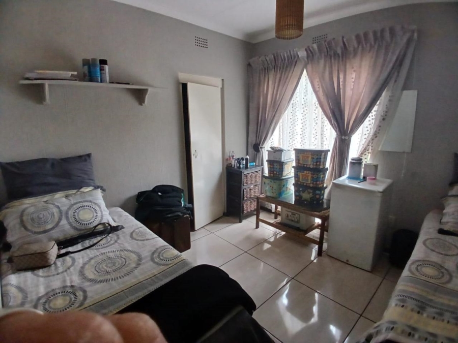 To Let 4 Bedroom Property for Rent in Birchleigh Gauteng