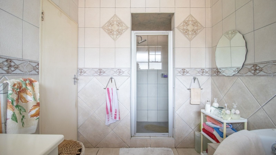 2 Bedroom Property for Sale in Benoni Central Gauteng