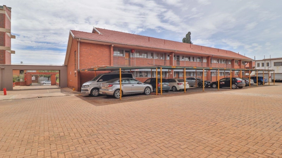 2 Bedroom Property for Sale in Benoni Central Gauteng