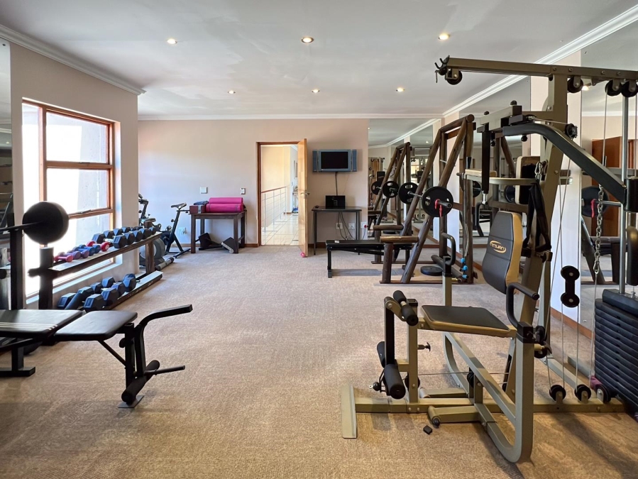 7 Bedroom Property for Sale in Blue Saddle Ranches Gauteng