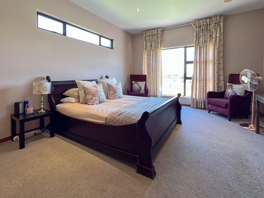7 Bedroom Property for Sale in Blue Saddle Ranches Gauteng