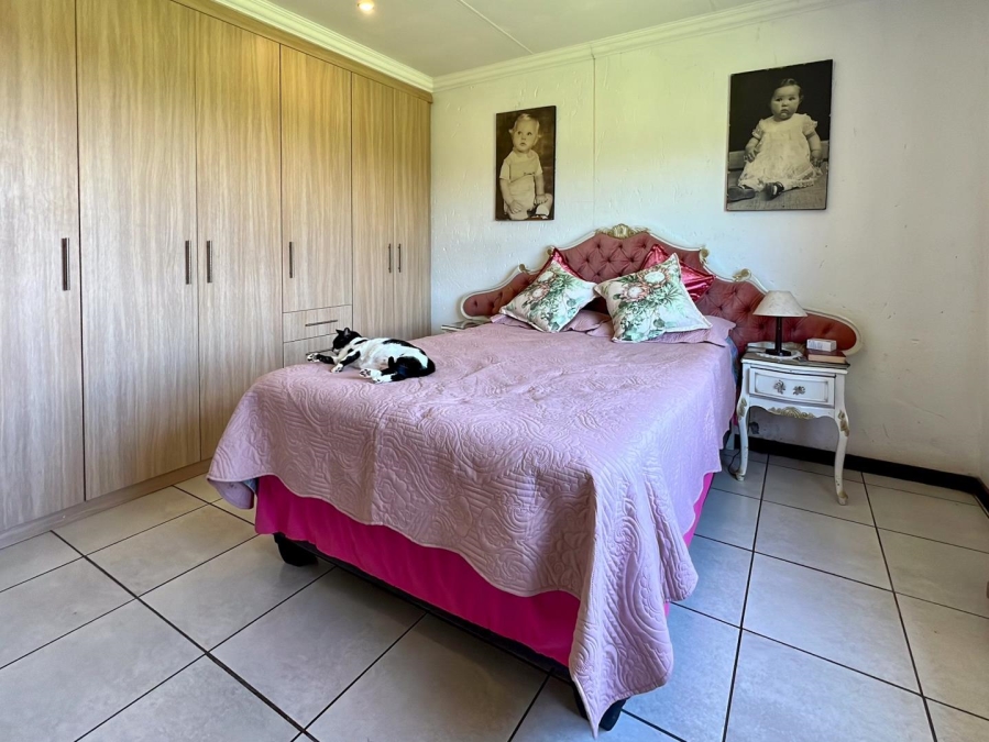 7 Bedroom Property for Sale in Blue Saddle Ranches Gauteng