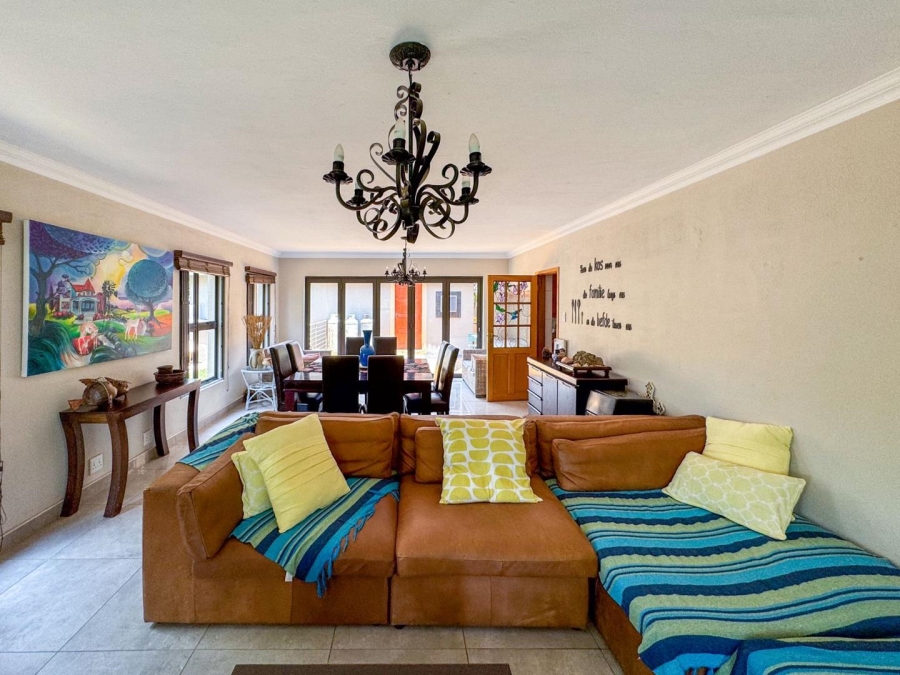 5 Bedroom Property for Sale in Blue Saddle Ranches Gauteng