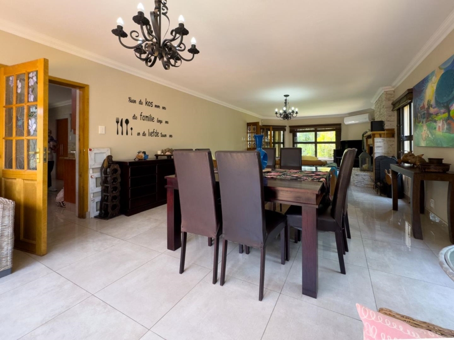 5 Bedroom Property for Sale in Blue Saddle Ranches Gauteng