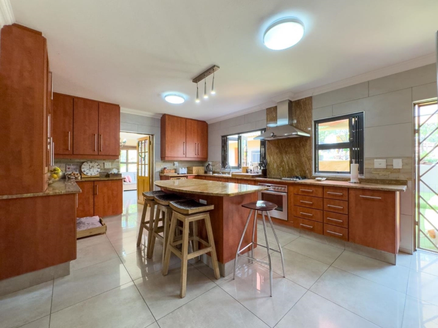 5 Bedroom Property for Sale in Blue Saddle Ranches Gauteng