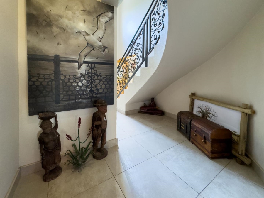 5 Bedroom Property for Sale in Blue Saddle Ranches Gauteng