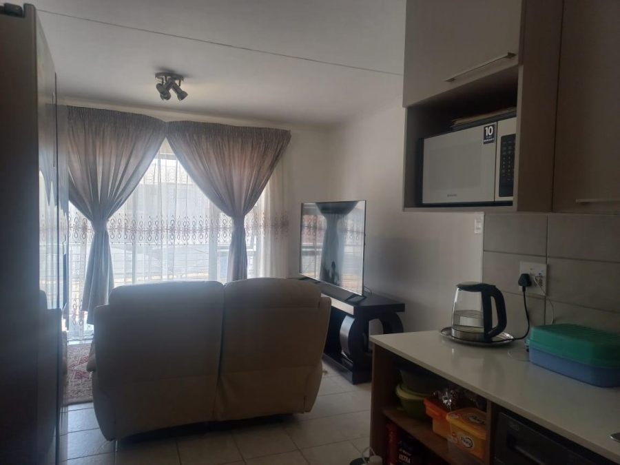 4 Bedroom Property for Sale in Esther Park Gauteng