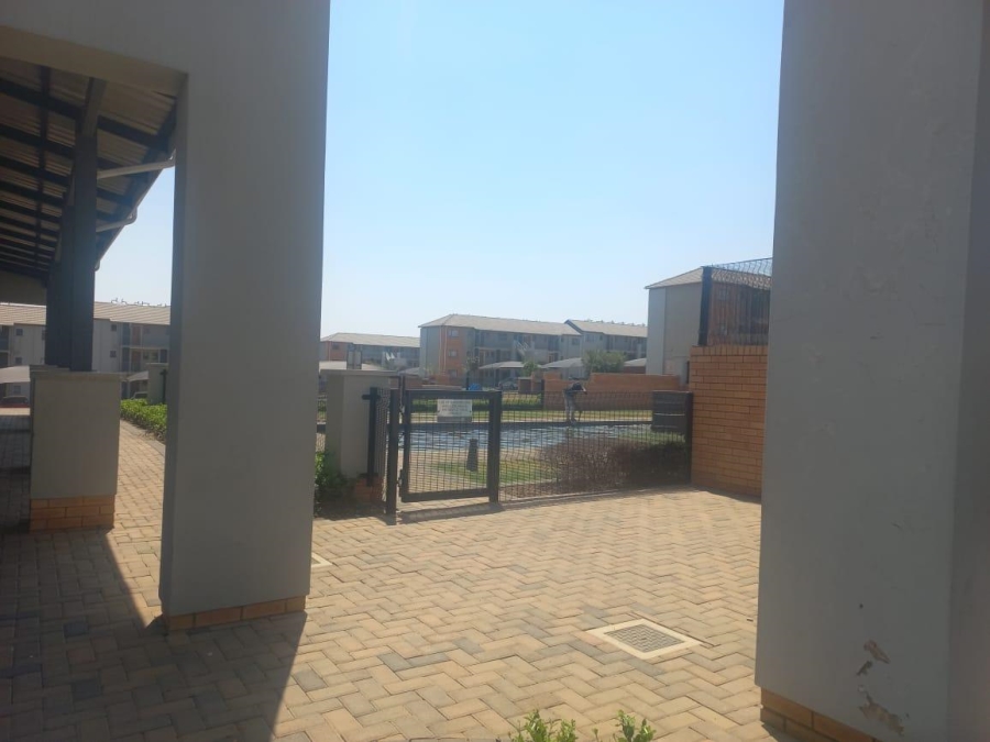 4 Bedroom Property for Sale in Esther Park Gauteng