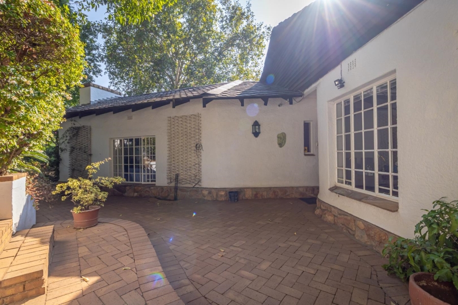 4 Bedroom Property for Sale in Bryanston Gauteng