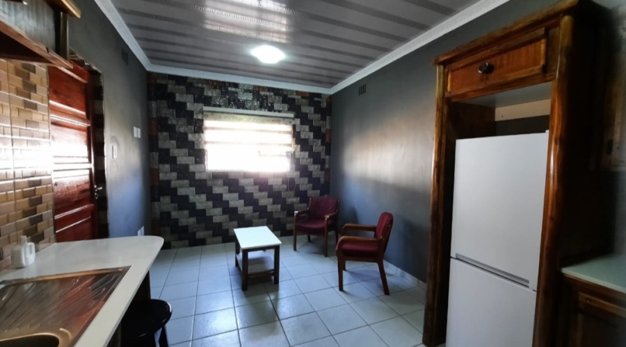 8 Bedroom Property for Sale in Allen Grove Gauteng