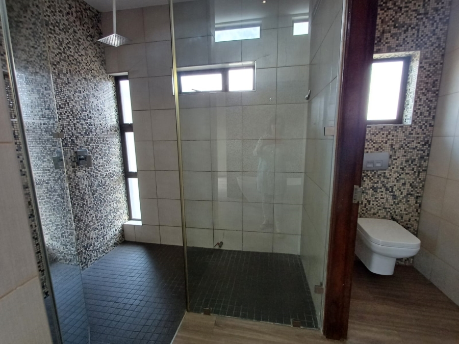 4 Bedroom Property for Sale in Glen Marais Gauteng