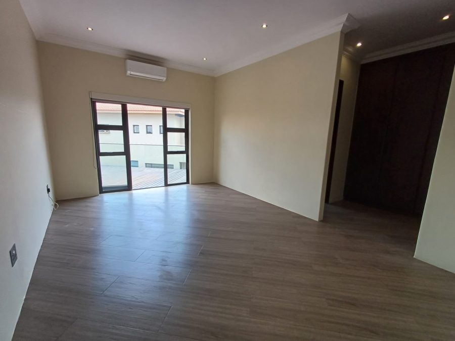 4 Bedroom Property for Sale in Glen Marais Gauteng
