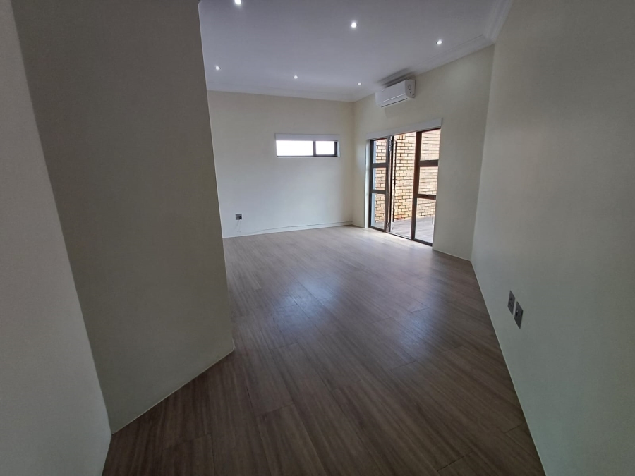 4 Bedroom Property for Sale in Glen Marais Gauteng