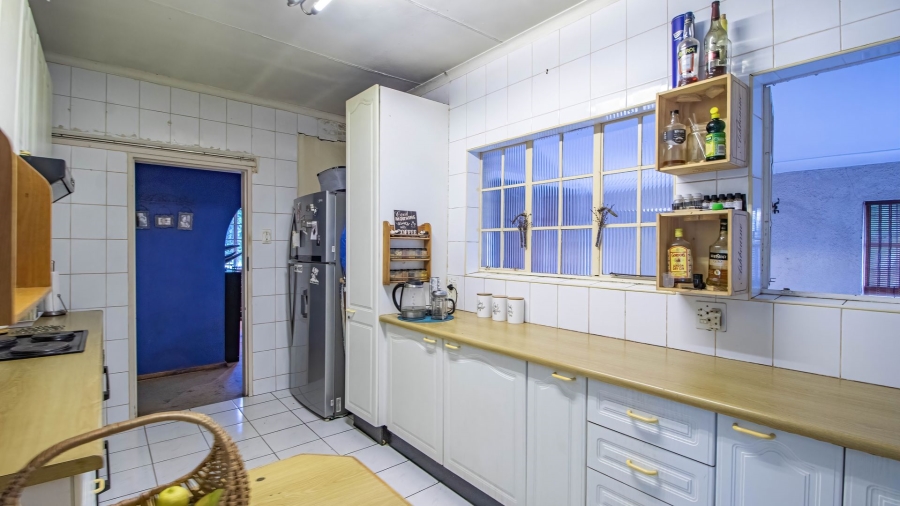 4 Bedroom Property for Sale in Edenvale Central Gauteng