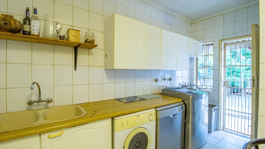 4 Bedroom Property for Sale in Edenvale Central Gauteng