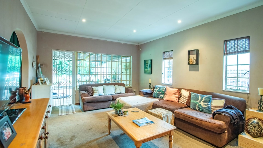 4 Bedroom Property for Sale in Edenvale Central Gauteng