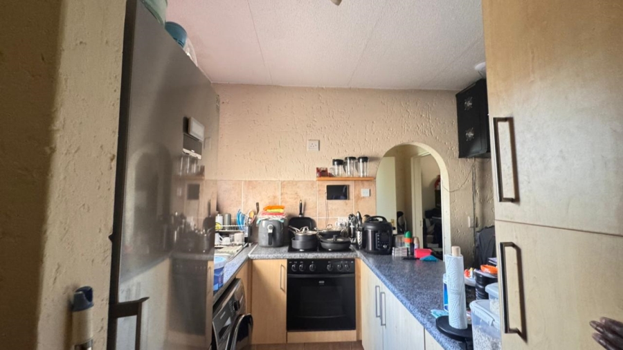 1 Bedroom Property for Sale in Pineslopes Gauteng