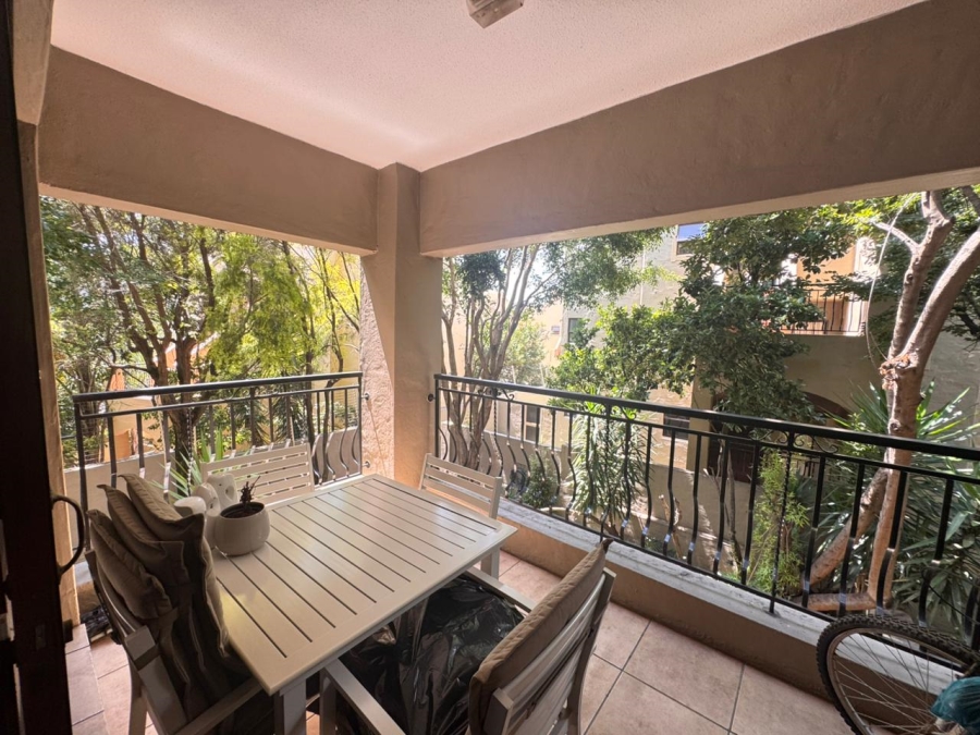 1 Bedroom Property for Sale in Pineslopes Gauteng