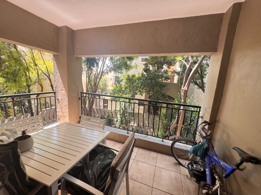 1 Bedroom Property for Sale in Pineslopes Gauteng