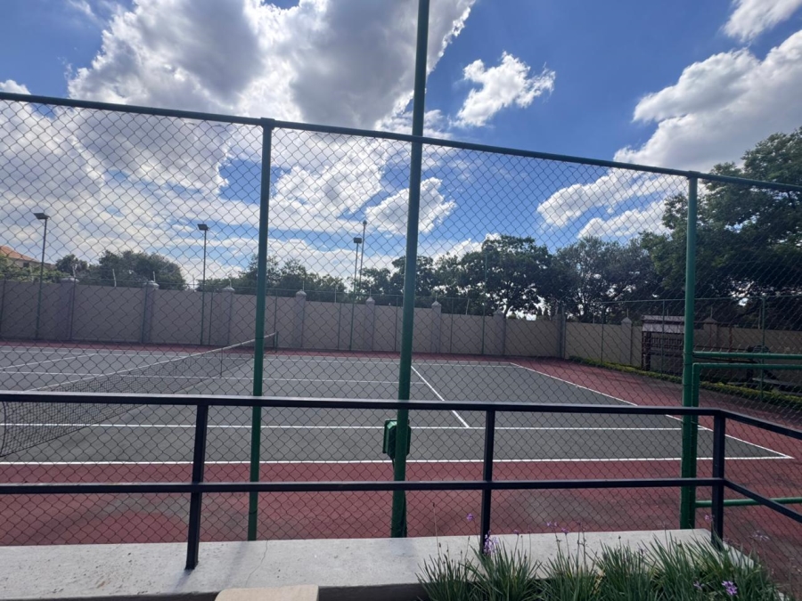 1 Bedroom Property for Sale in Pineslopes Gauteng