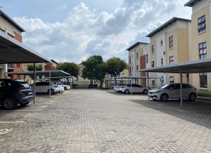 To Let 2 Bedroom Property for Rent in Ferndale Gauteng