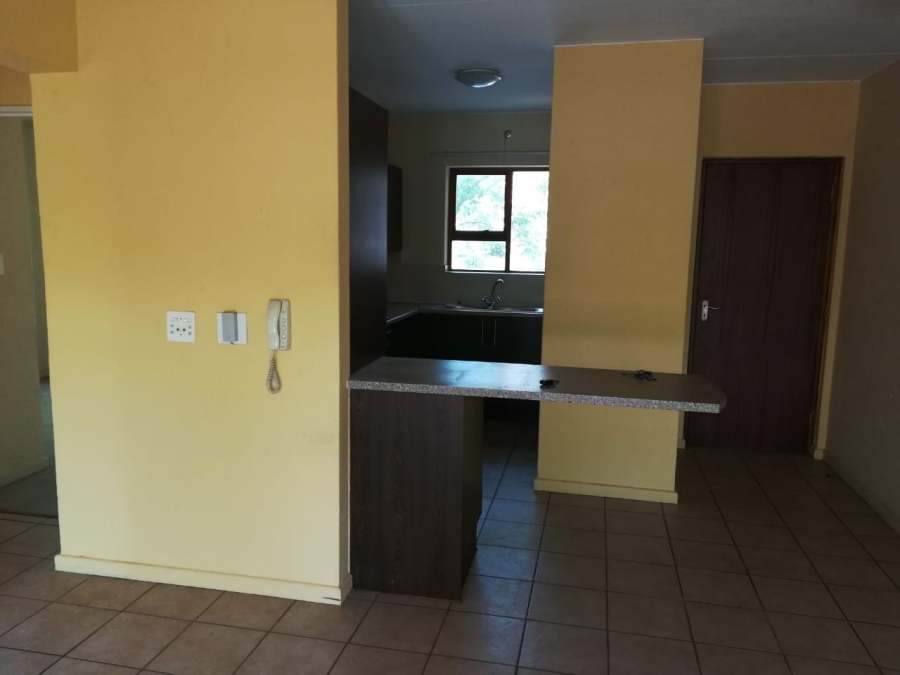 To Let 2 Bedroom Property for Rent in Ferndale Gauteng