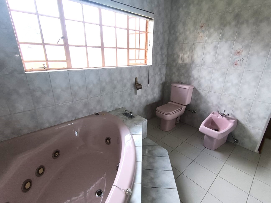4 Bedroom Property for Sale in Bartlett Gauteng