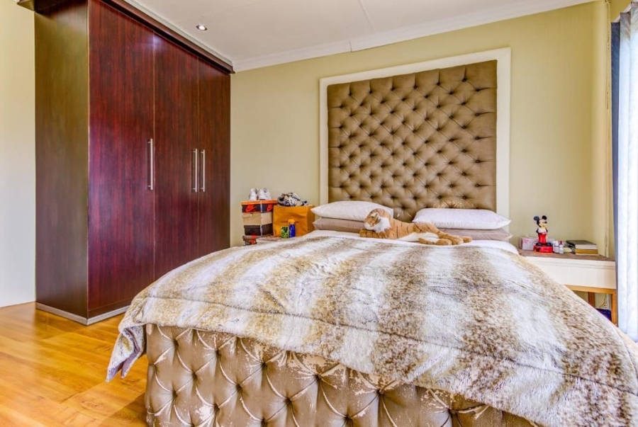 5 Bedroom Property for Sale in Rynfield Gauteng