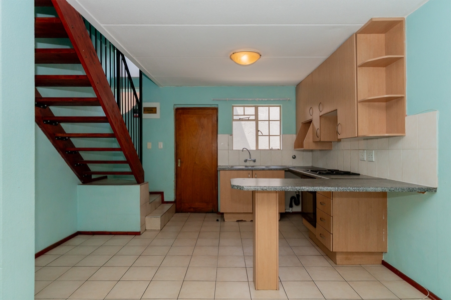 2 Bedroom Property for Sale in Edleen Gauteng