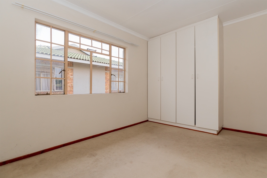 2 Bedroom Property for Sale in Edleen Gauteng