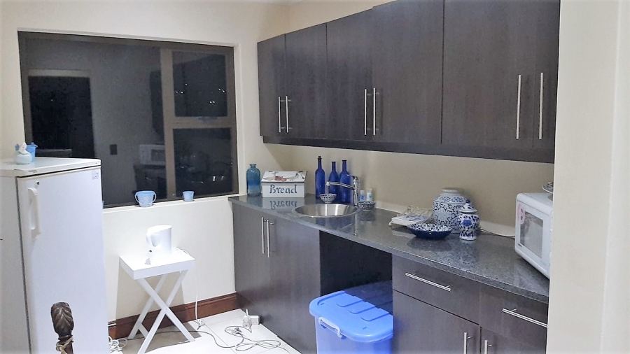 5 Bedroom Property for Sale in Blue Saddle Ranches Gauteng