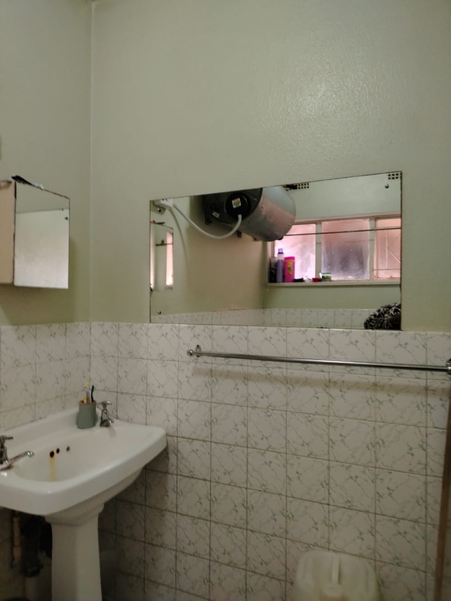 1 Bedroom Property for Sale in Primrose Gauteng