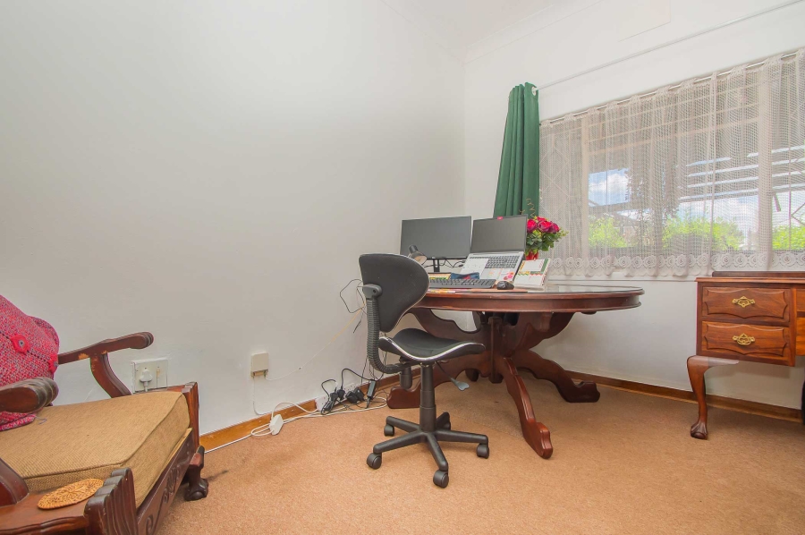 4 Bedroom Property for Sale in Krugersdorp West Gauteng