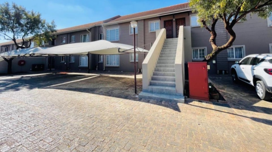 2 Bedroom Property for Sale in Rynfield Gauteng