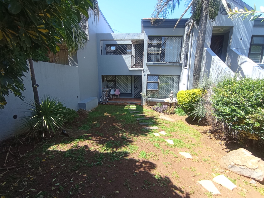2 Bedroom Property for Sale in Bassonia Gauteng