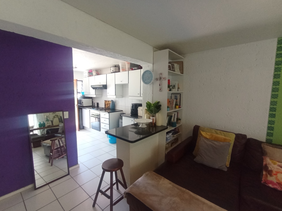 2 Bedroom Property for Sale in Bassonia Gauteng