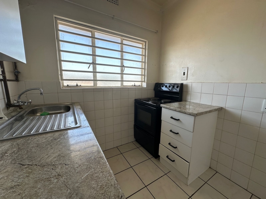 2 Bedroom Property for Sale in Blairgowrie Gauteng
