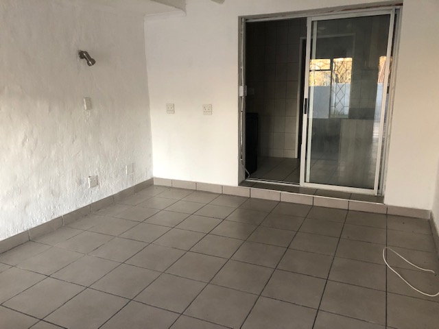 1 Bedroom Property for Sale in Randpark Gauteng