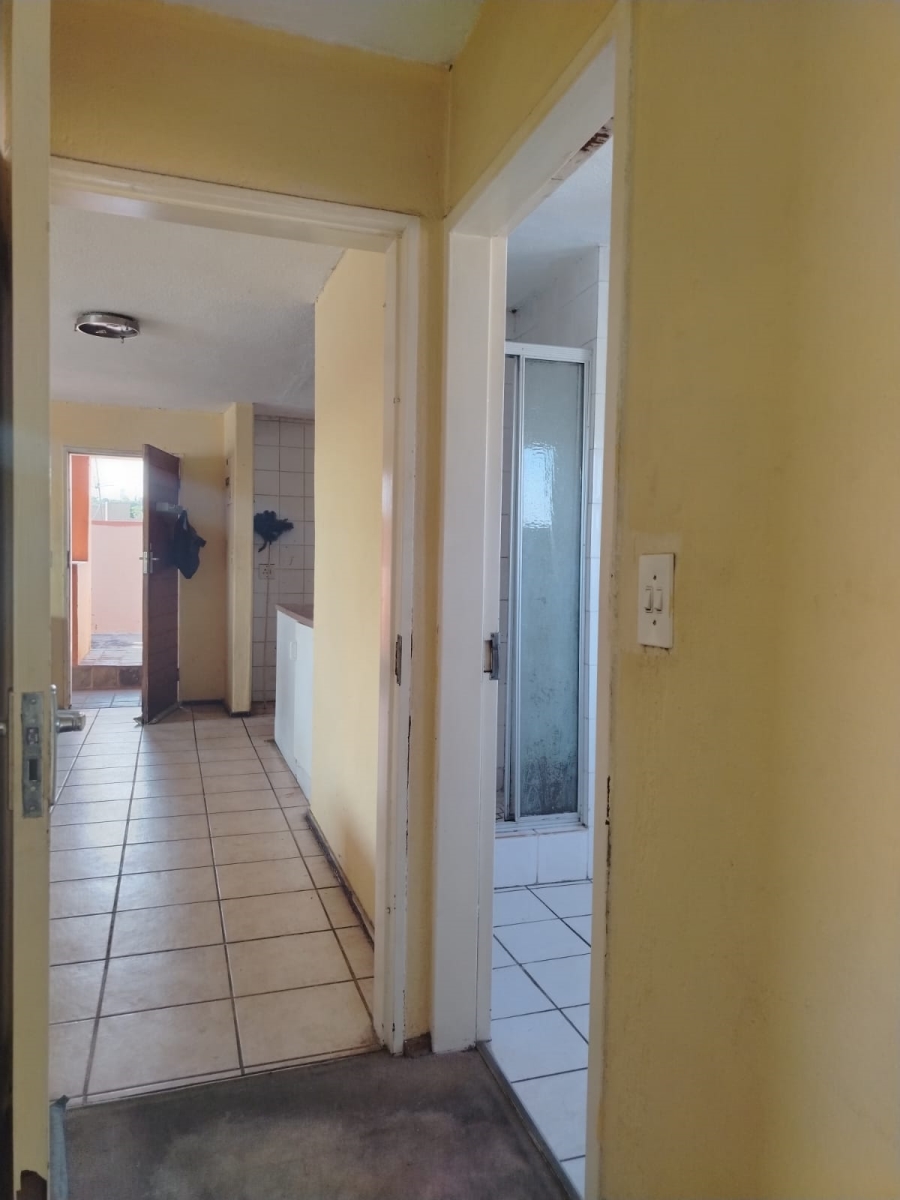 1 Bedroom Property for Sale in Primrose Gauteng
