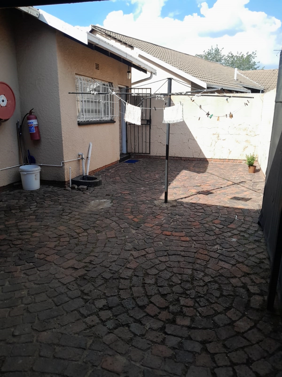 3 Bedroom Property for Sale in Cresslawn Gauteng