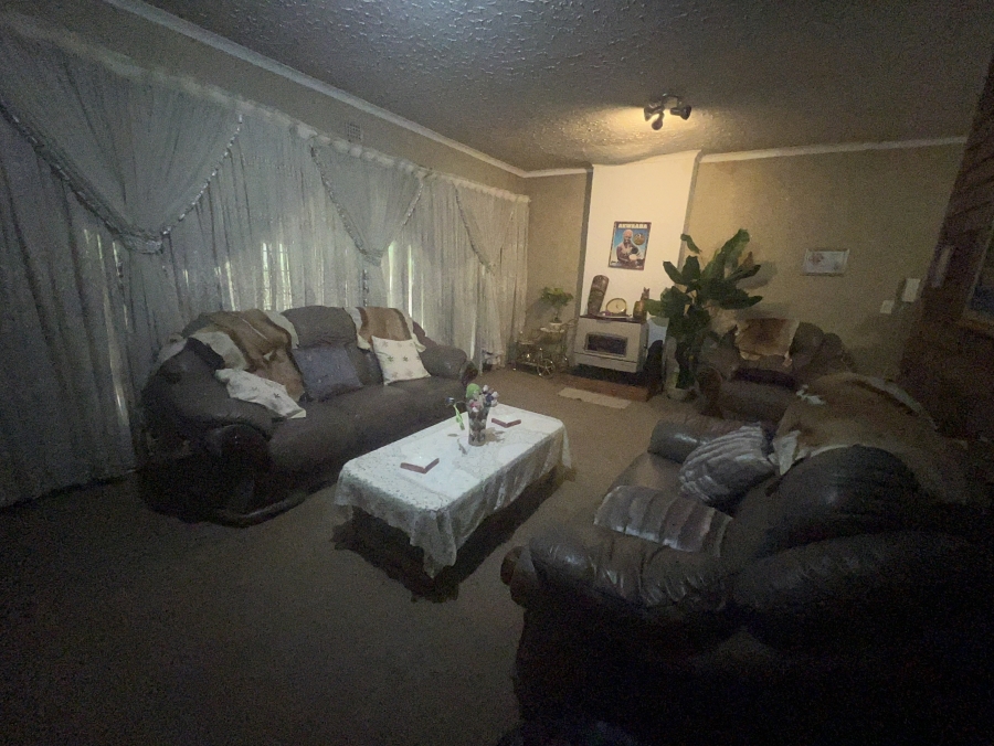 4 Bedroom Property for Sale in Florida Glen Gauteng