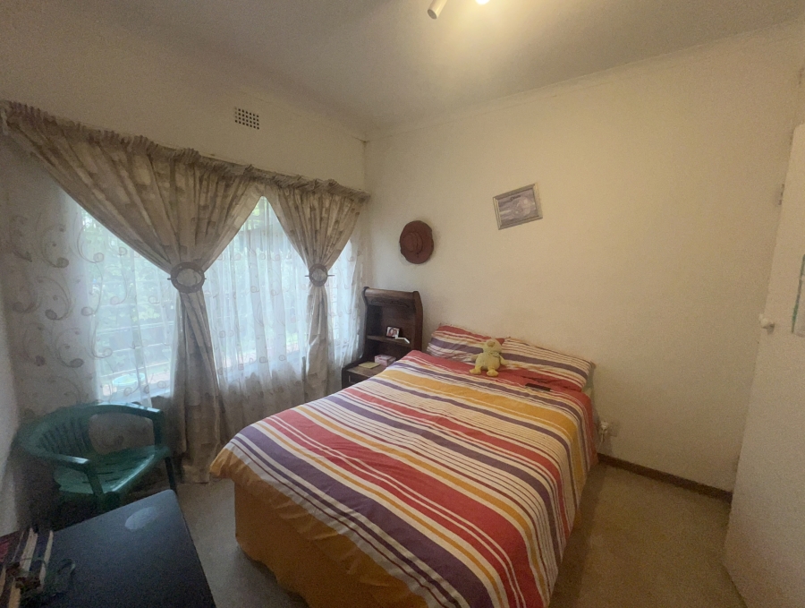 4 Bedroom Property for Sale in Florida Glen Gauteng