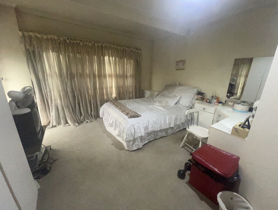 4 Bedroom Property for Sale in Florida Glen Gauteng