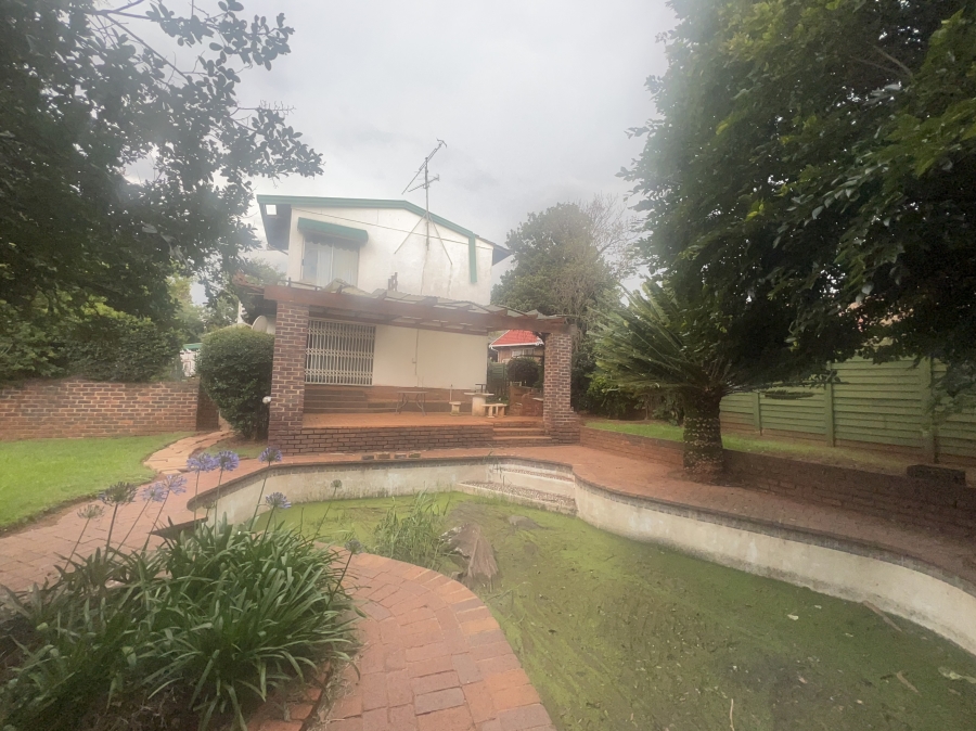 4 Bedroom Property for Sale in Florida Glen Gauteng
